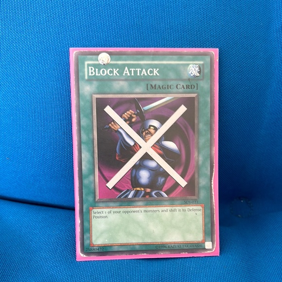 yugioh block card Dragon MP17-EN085 1st Edition Ultra Rare Near Mint Select 1 of your opponents monsters and shift it to Defense Position. Block Lock by exile0025 on